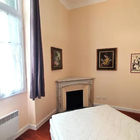 Les Ixias Apartment Menton